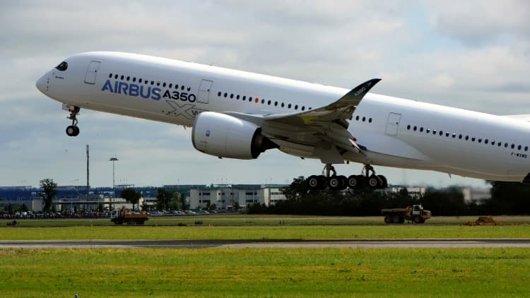 First Flight for Airbus A350